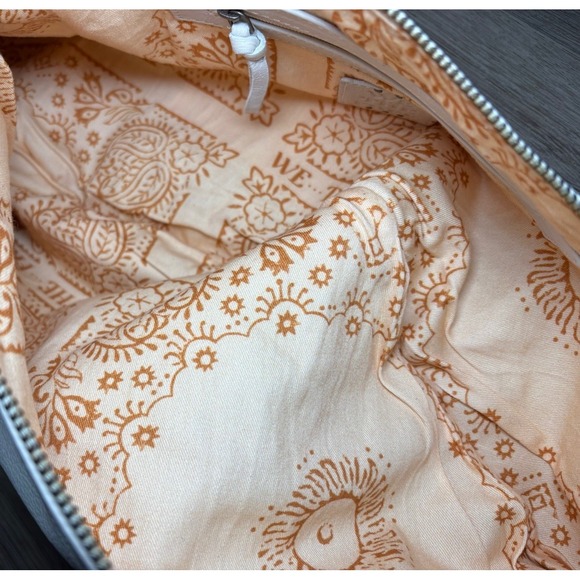 We The Free People Waverly Sling Bag Shoulder Crossbody Purse Ivory White Hobo - Picture 8 of 13